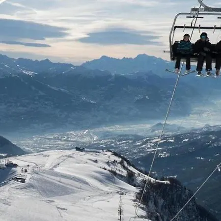 Attique - Vue Plongeante Sur Le De La Moubra Apartamento Crans-Montana