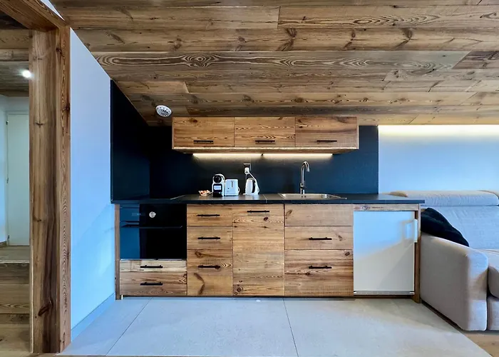 Attique - Vue Plongeante Sur Le De La Moubra Crans-Montana